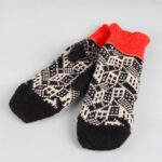 mittens 2